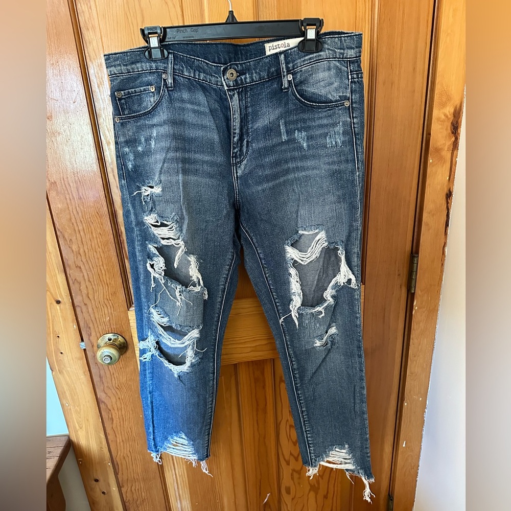 Pistola Distressed Mom Jean